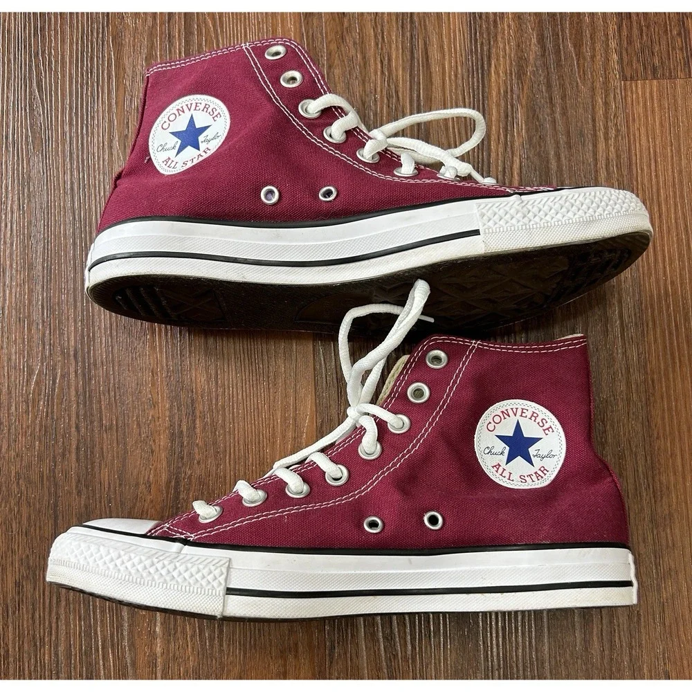 Converse Chuck Taylor All Star High Maroon Men's Size 7 Women's Size 9 M9613
